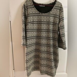 Maurices Geometric Black and Cream Long Sleeve Dress